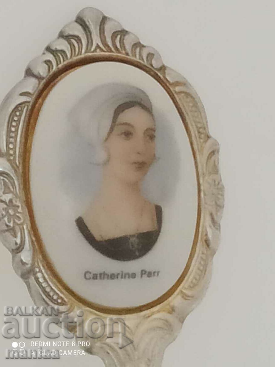 Lingurita suvenir cu portelan cu preț € 7.66 | 14.98 BGN