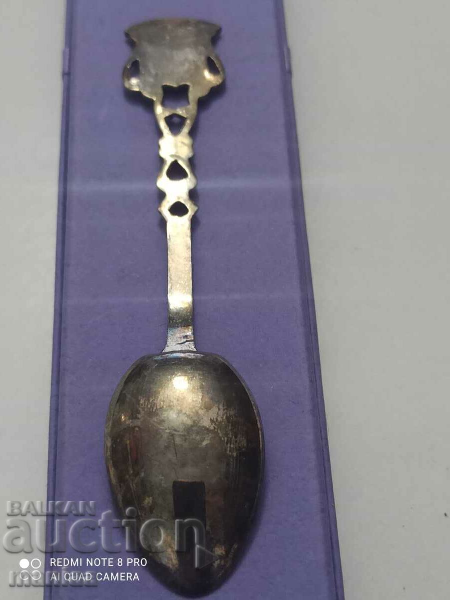 Δημοπρασία σουβενίρ κουτάλι Δημοπρασία σουβενίρ κουτάλι