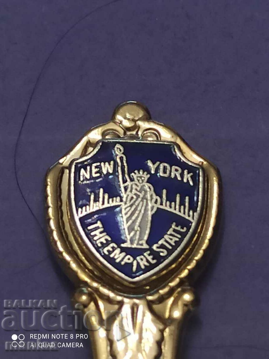 σουβενίρ κουτάλι με τιμή 9.99 BGN | € 5.11 σουβενίρ κουτάλι με τιμή 9.99 BGN | € 5.11