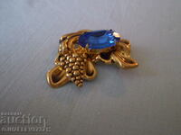 Vintage brooch ribbon brass blue applique