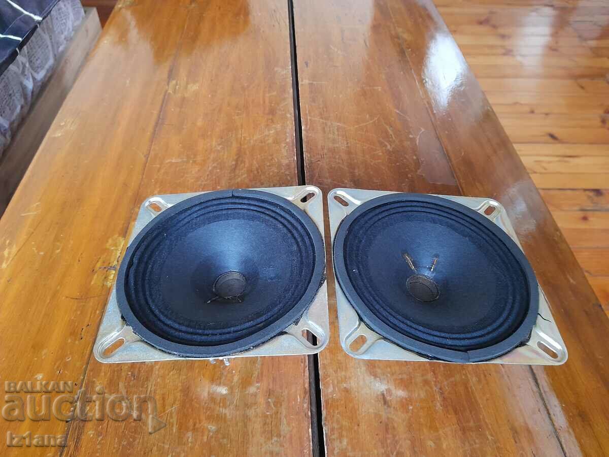 Old loudspeaker, loudspeakers VK 0822 - 5 Old loudspeaker, loudspeakers VK 0822 - 5