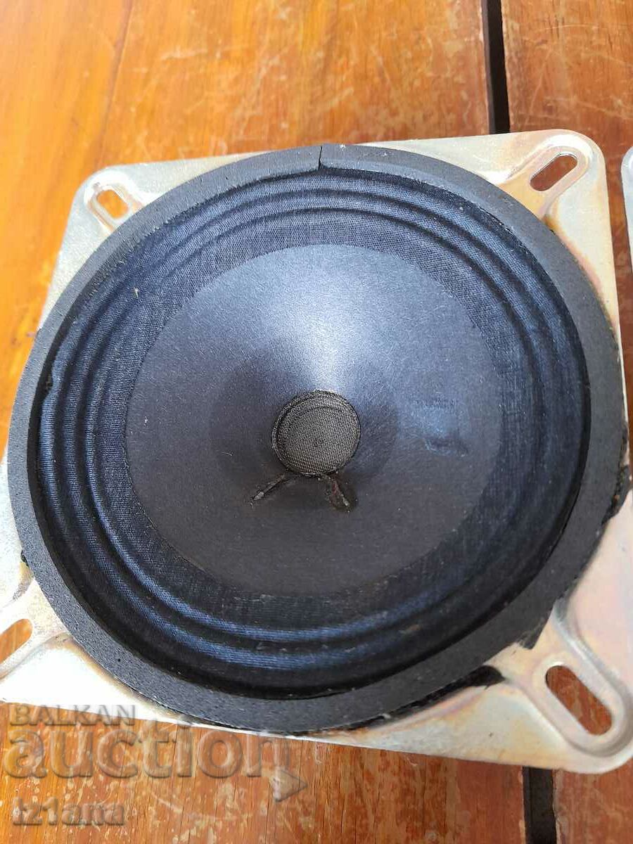 Old loudspeaker, loudspeakers VK 0822 - 6 Old loudspeaker, loudspeakers VK 0822 - 6
