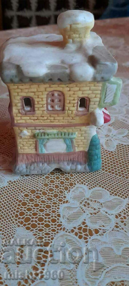 Figure house, decoration with price 6.00 BGN | € 3.07 Figure house, decoration with price 6.00 BGN | € 3.07