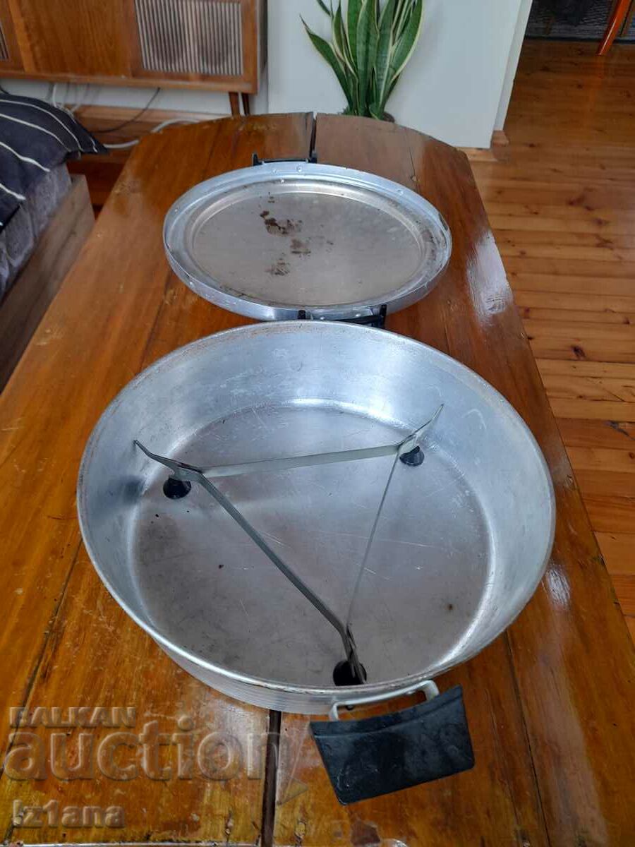 Δημοπρασία Παλιά ηλεκτρική κατσαρόλα Δημοπρασία Παλιά ηλεκτρική κατσαρόλα