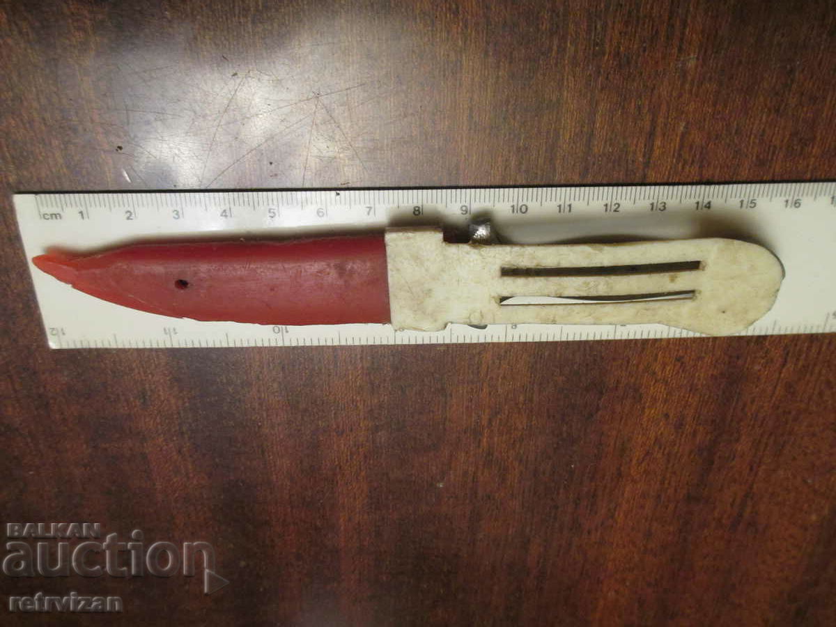 Delivery of dagger 3 Delivery of dagger 3