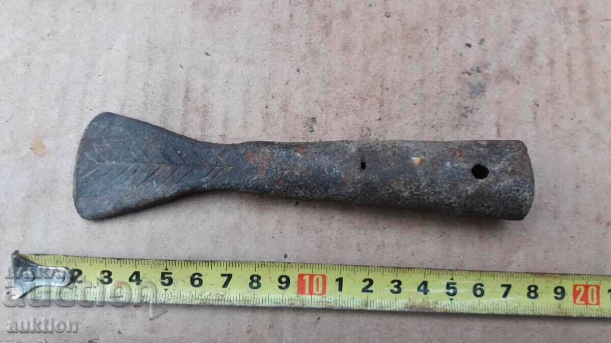 FORGED RENAISSANCE CRUSH WITH INCRUST with price 7.99 BGN | € 4.09 FORGED RENAISSANCE CRUSH WITH INCRUST with price 7.99 BGN | € 4.09