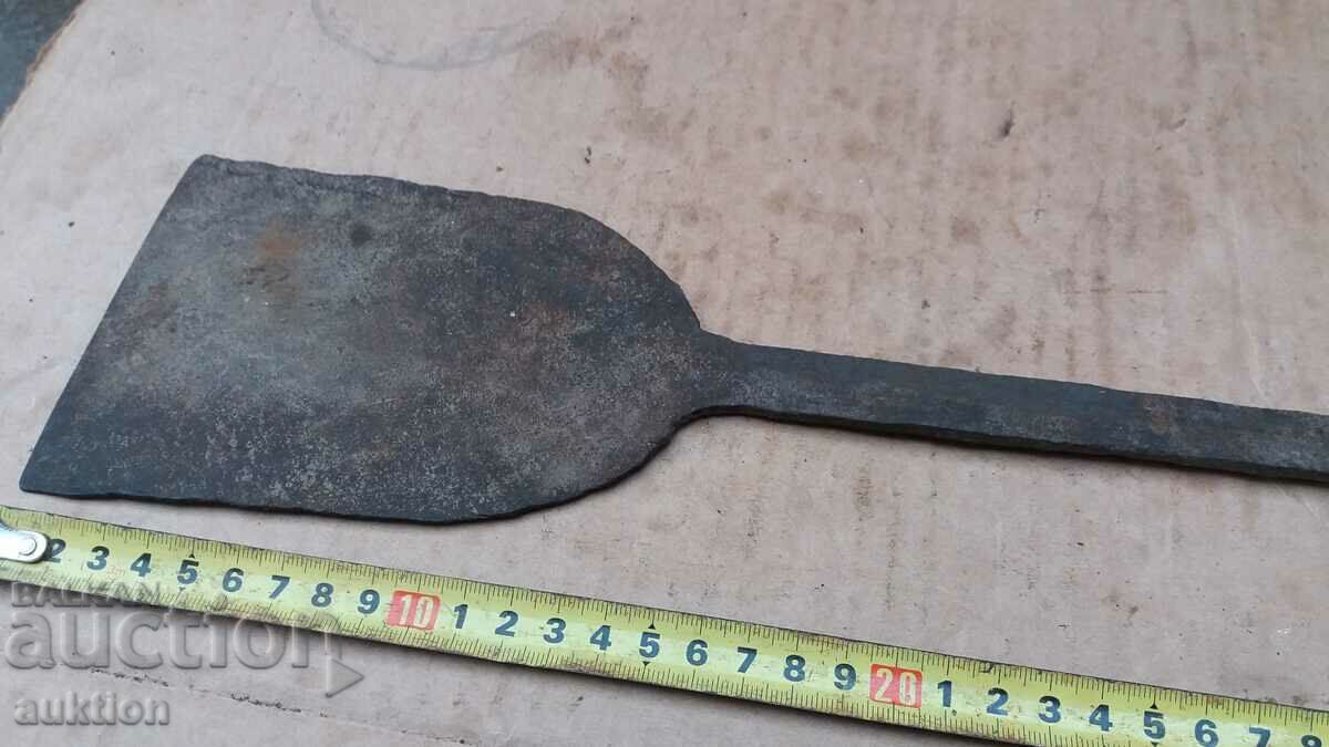 Delivery of WROUGHT RENAISSANCE SCRATCH LARGE SOLID Delivery of WROUGHT RENAISSANCE SCRATCH LARGE SOLID