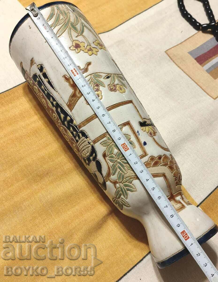 Delivery of Antique Vase, 70s of the 20th century. Delivery of Antique Vase, 70s of the 20th century.