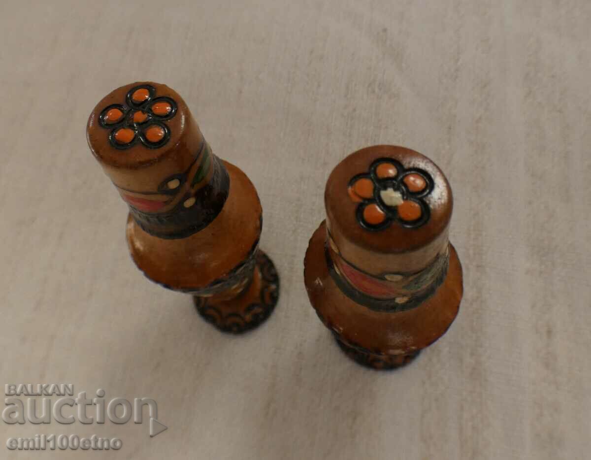 Auction  Wooden bottles 2 pieces souvenir Bulgarian rose