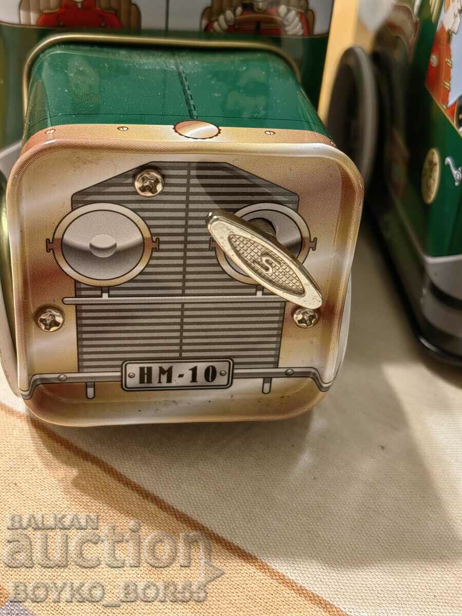 Two Nuremberg Gingerbread Music Boxes with price 29.00 BGN | € 14.83 Two Nuremberg Gingerbread Music Boxes with price 29.00 BGN | € 14.83