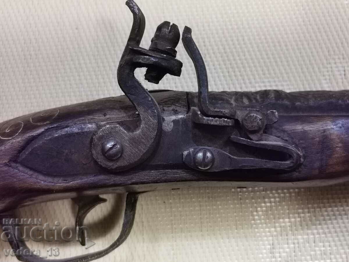 Delivery of flint cap gun Delivery of flint cap gun