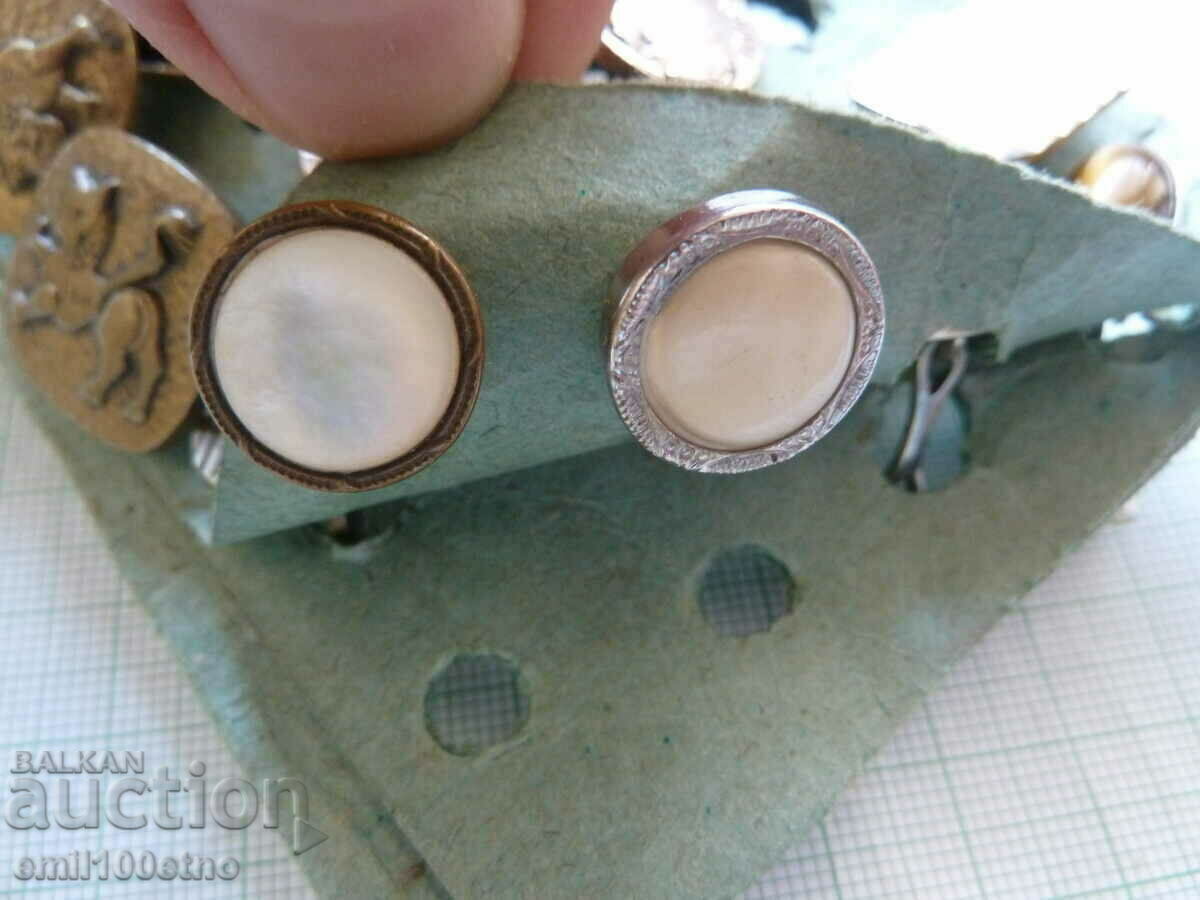 Collection of Cufflinks - Buttonels - 5 Collection of Cufflinks - Buttonels - 5