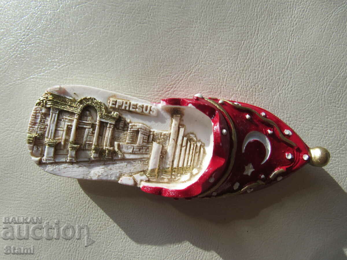 Auction Authentic 3D magnet from Turkey, Ephesus Auction Authentic 3D magnet from Turkey, Ephesus