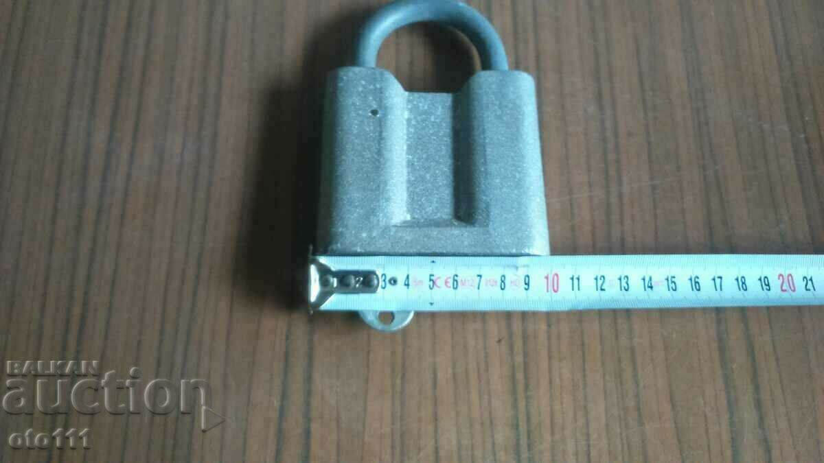 СТАР ГОЛЯМ РУСКИ КАТИНАР с цена 30.00 лв. | € 15.34 СТАР ГОЛЯМ РУСКИ КАТИНАР с цена 30.00 лв. | € 15.34