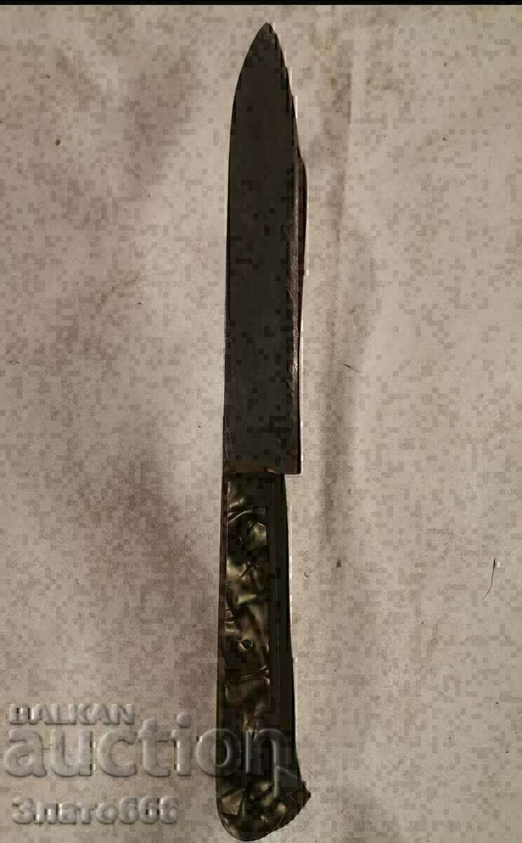 Old cataline handle knife Old cataline handle knife