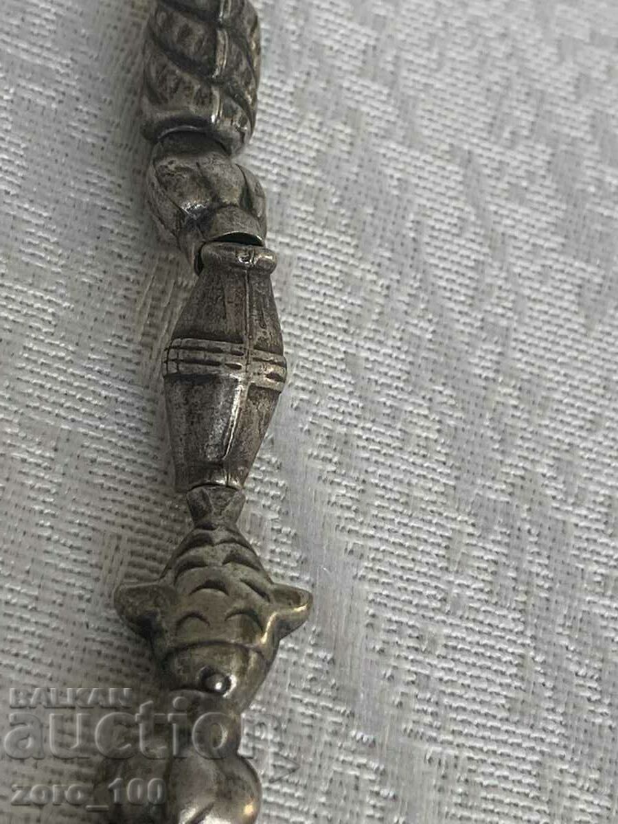 Auction Old necklace Auction Old necklace