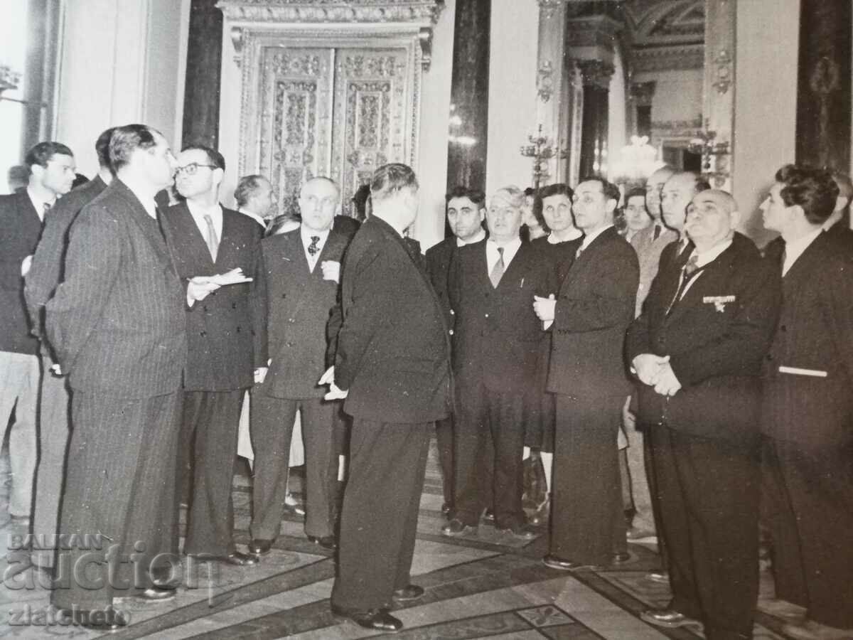 Old photo Soc - Bulgarian delegates in the USSR Moscow with price 6.00 BGN | € 3.07 Old photo Soc - Bulgarian delegates in the USSR Moscow with price 6.00 BGN | € 3.07