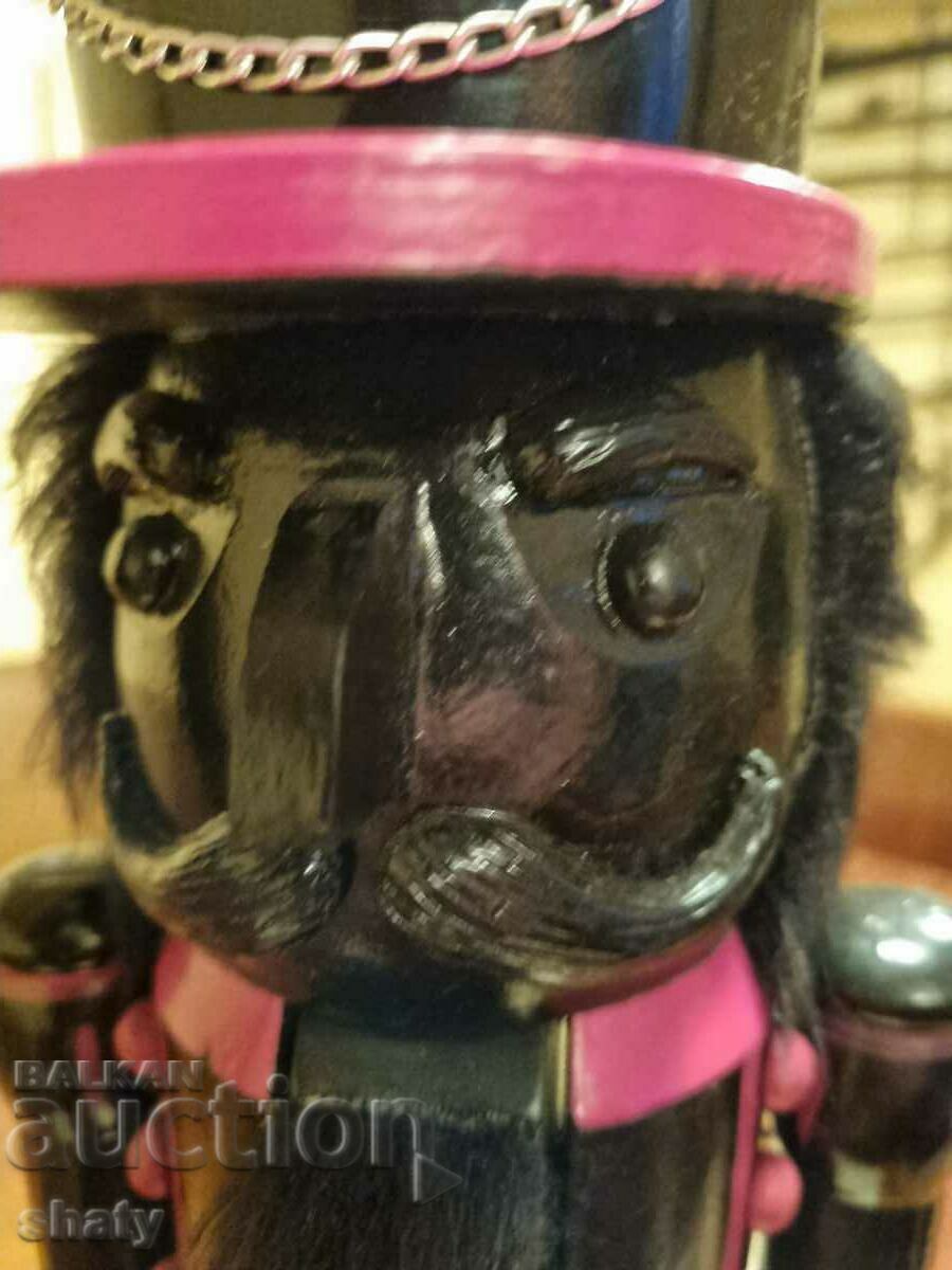 Γερμανικός τεράστιος ξύλινος καρυοθραύστης - 7 Γερμανικός τεράστιος ξύλινος καρυοθραύστης - 7