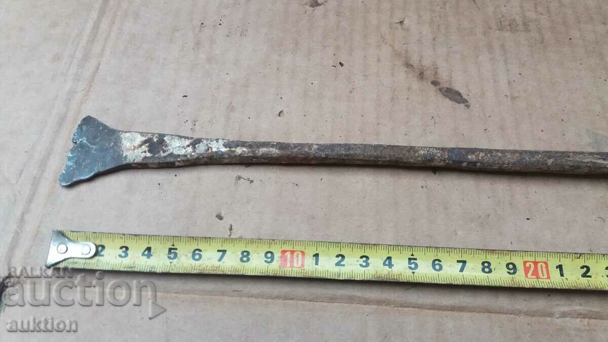 Доставка на МАСИВНА КОВАНА ОГРИБКА - ЖЕРАВНА Доставка на МАСИВНА КОВАНА ОГРИБКА - ЖЕРАВНА