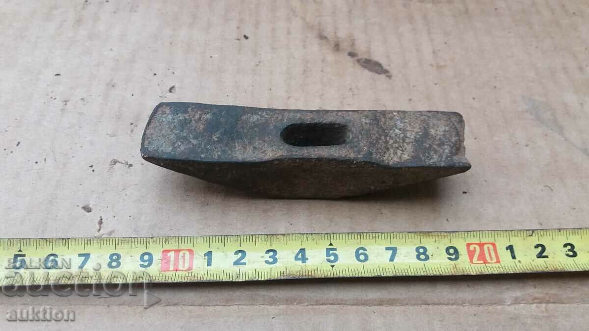 FORGED RENAISSANCE HAMMER, HAIR CUTTING TOOL - 6 FORGED RENAISSANCE HAMMER, HAIR CUTTING TOOL - 6