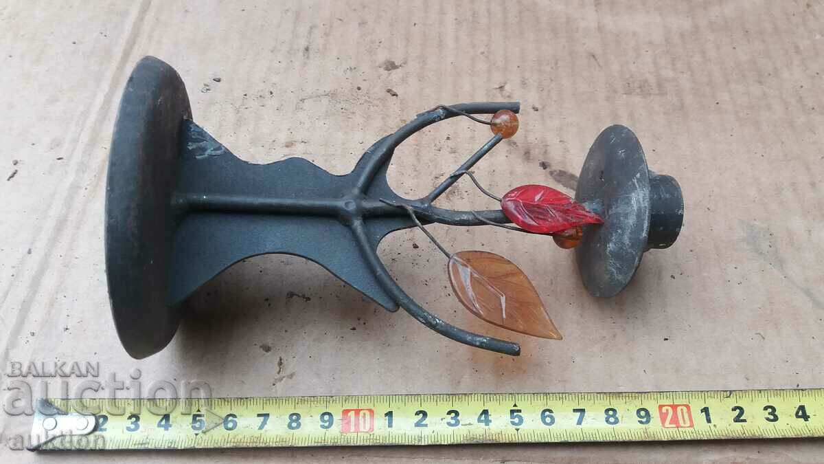 Auction METAL CLERGYMAN Auction METAL CLERGYMAN