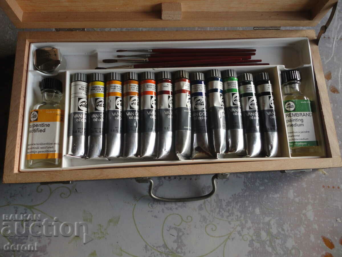 Set de pictură Talens Van Gogh cutie valiză pensulă cu preț 220.00 BGN | € 112.48