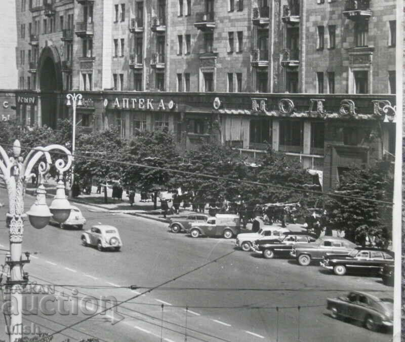 Old Moscow Tverskaya street photo photo large format with price 100.00 BGN | € 51.13 Old Moscow Tverskaya street photo photo large format with price 100.00 BGN | € 51.13