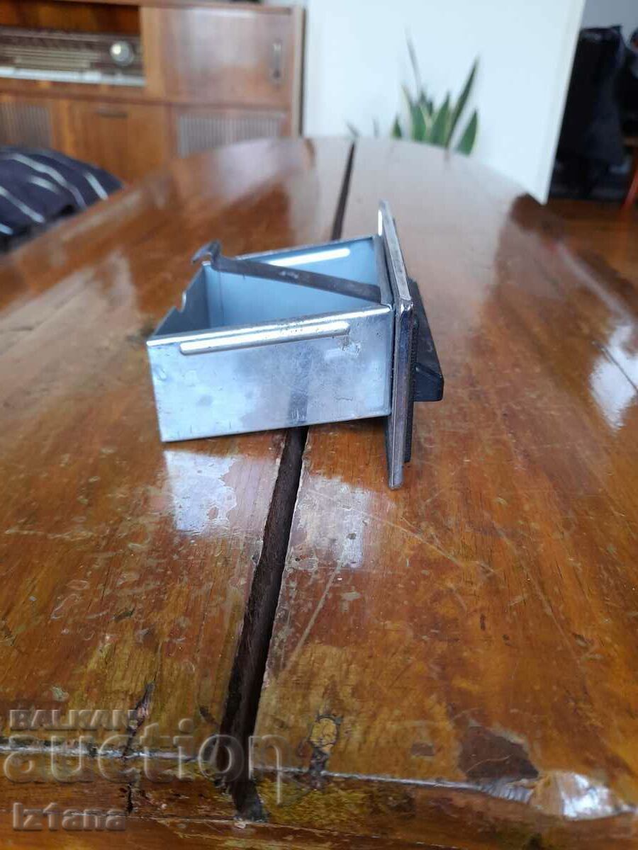 Auction Old car ashtray Auction Old car ashtray