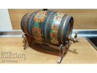 Old pyrographed barrel, cask - 1