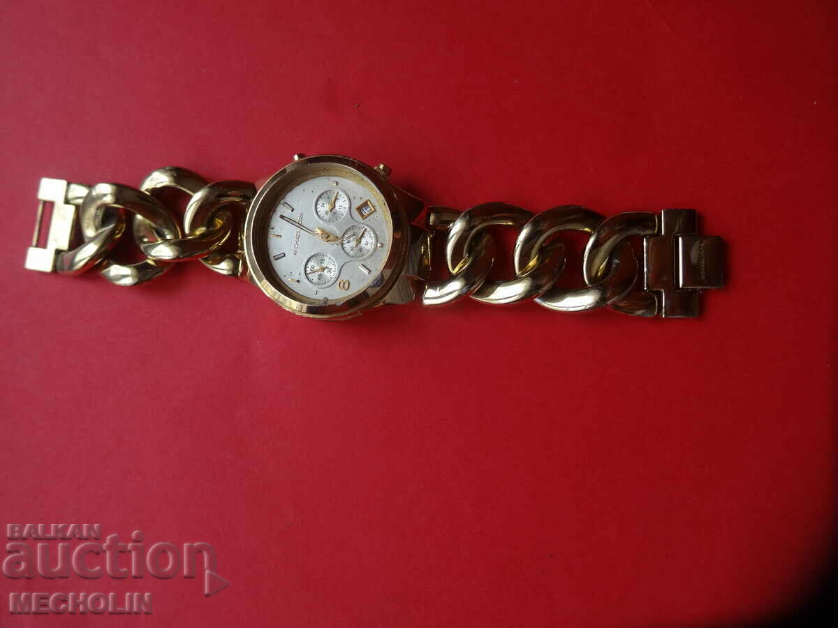 M CHAEL KORS with price 30.00 BGN | € 15.34 M CHAEL KORS with price 30.00 BGN | € 15.34