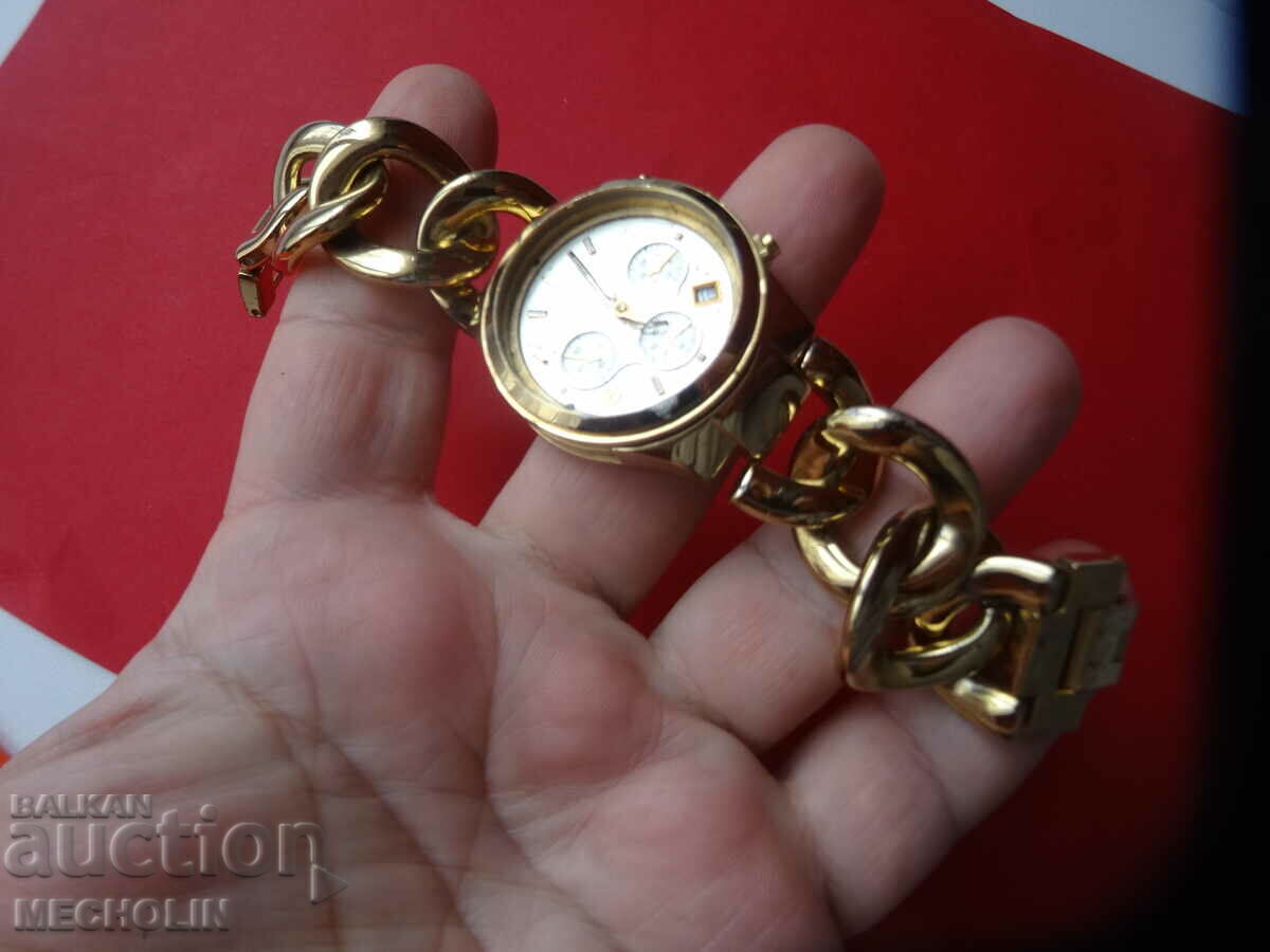 M CHAEL KORS - 6 M CHAEL KORS - 6