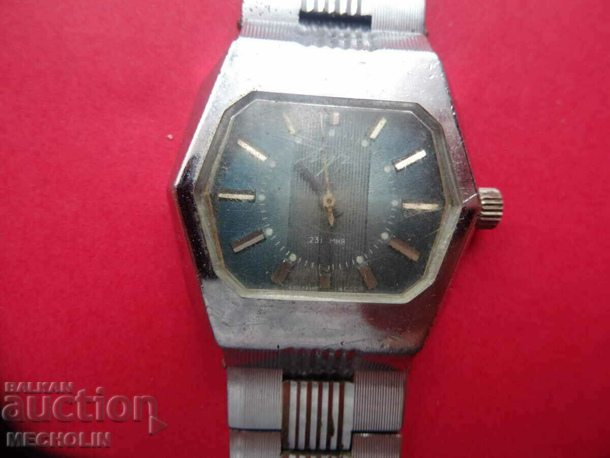 Auction LACH POLET DE LUXE 23 Auction LACH POLET DE LUXE 23