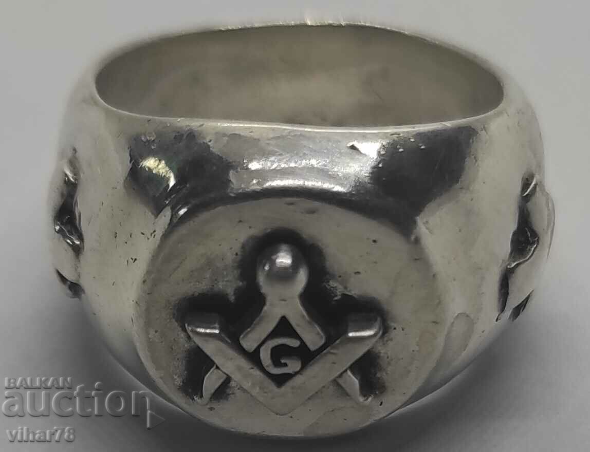 Auction  Solid Silver Masonic Ring