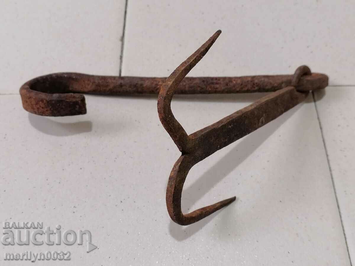 An old forged scraping hook, double twin - 5 An old forged scraping hook, double twin - 5