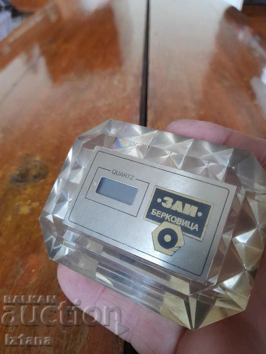 Old clock, souvenir ZAI Berkovitsa with price 22.00 BGN | € 11.25