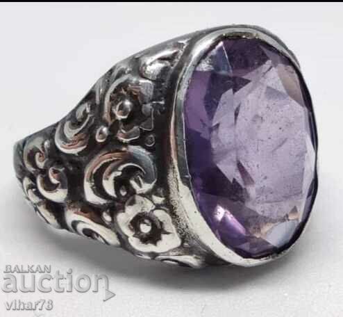 Delivery of Old Silver Ring with Amethyst Delivery of Old Silver Ring with Amethyst