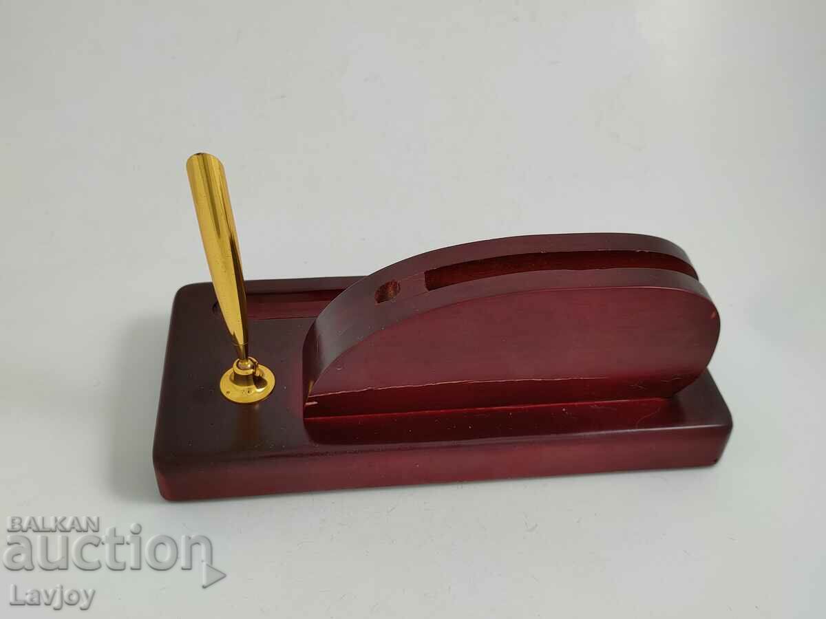 Auction Retro style desk, clock Auction Retro style desk, clock