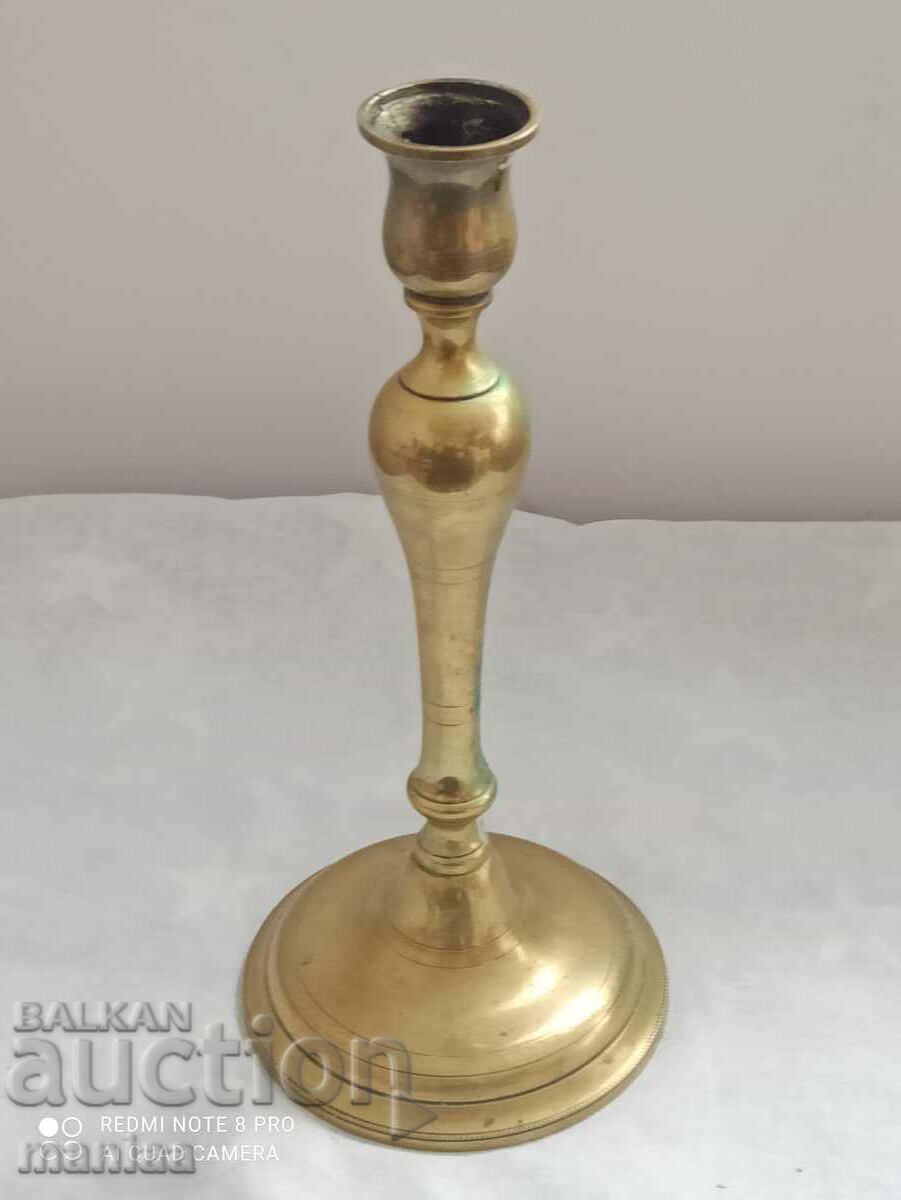 Delivery of Old bronze candlestick Delivery of Old bronze candlestick