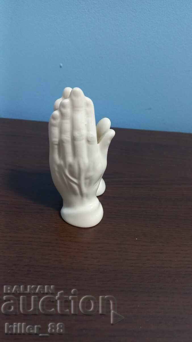 Ръце в молитва порцелан