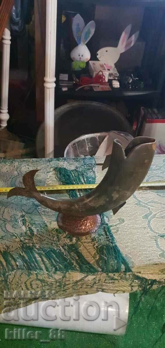 Delivery of Old horn fish with copper copper combination Delivery of Old horn fish with copper copper combination