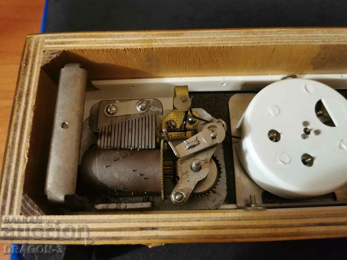 alarm clock NAIRI WITH LANTERN - 5 alarm clock NAIRI WITH LANTERN - 5