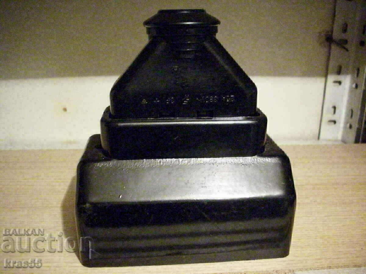 Contact; plug Contact; plug