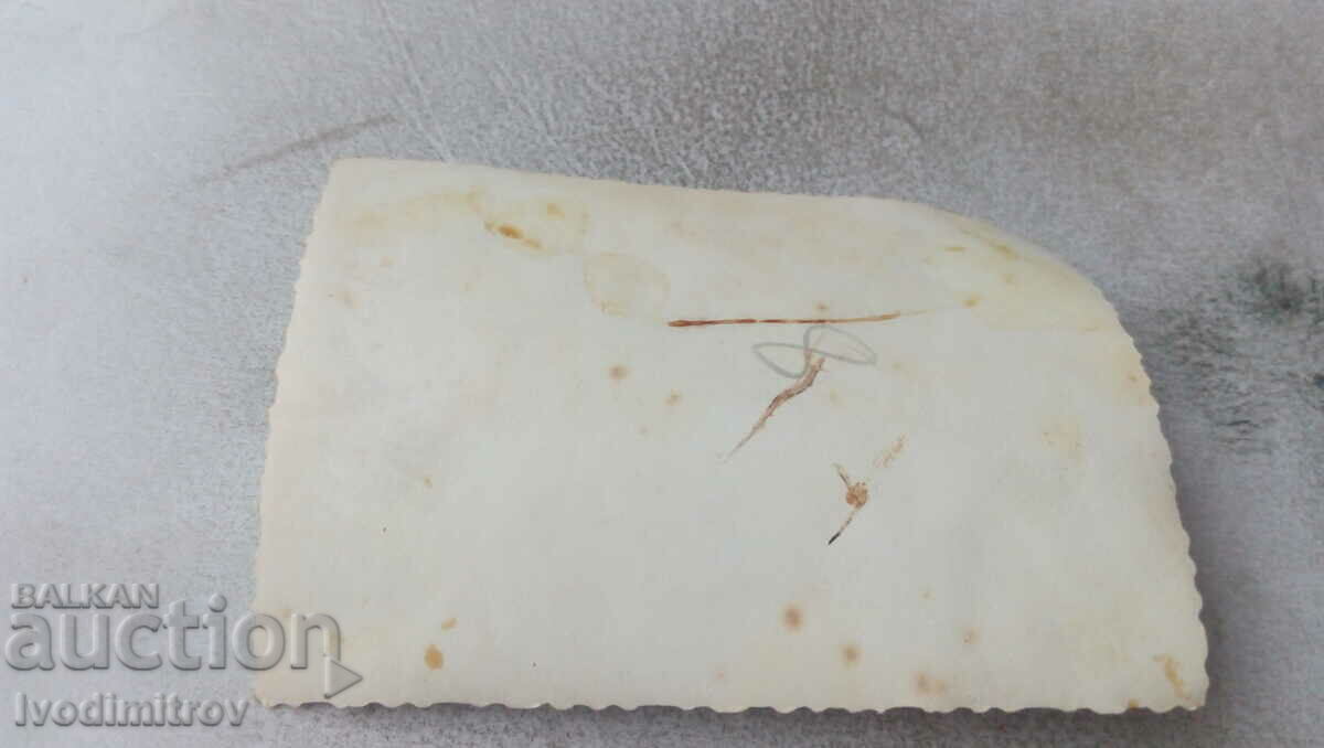 Photo Two men and a young girl on the beach with price 1.65 BGN | € 0.84 Photo Two men and a young girl on the beach with price 1.65 BGN | € 0.84