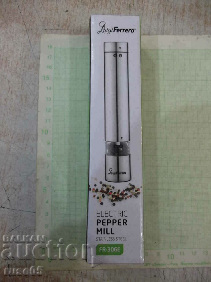 Moara "Luiggi Ferrero - FR-306" electrica, inox, noua cu preț € 7.67 | 15.00 BGN Moara "Luiggi Ferrero - FR-306" electrica, inox, noua cu preț € 7.67 | 15.00 BGN