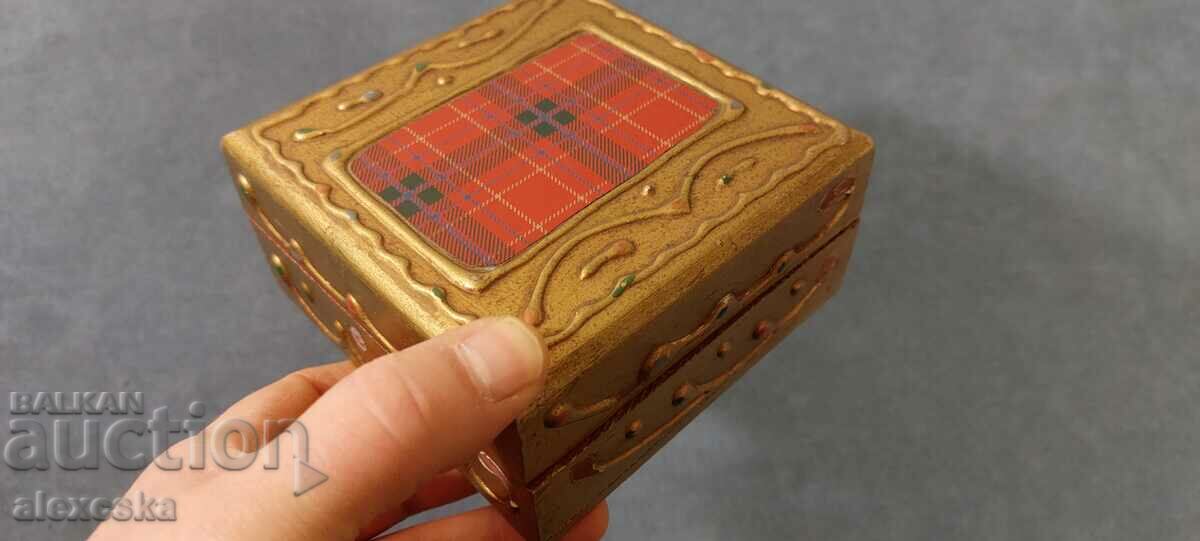 Wooden box - 7 Wooden box - 7