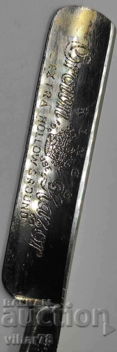 Brici german de colecție vechi - SOLINGEN cu preț 139.99 BGN | € 71.58 Brici german de colecție vechi - SOLINGEN cu preț 139.99 BGN | € 71.58