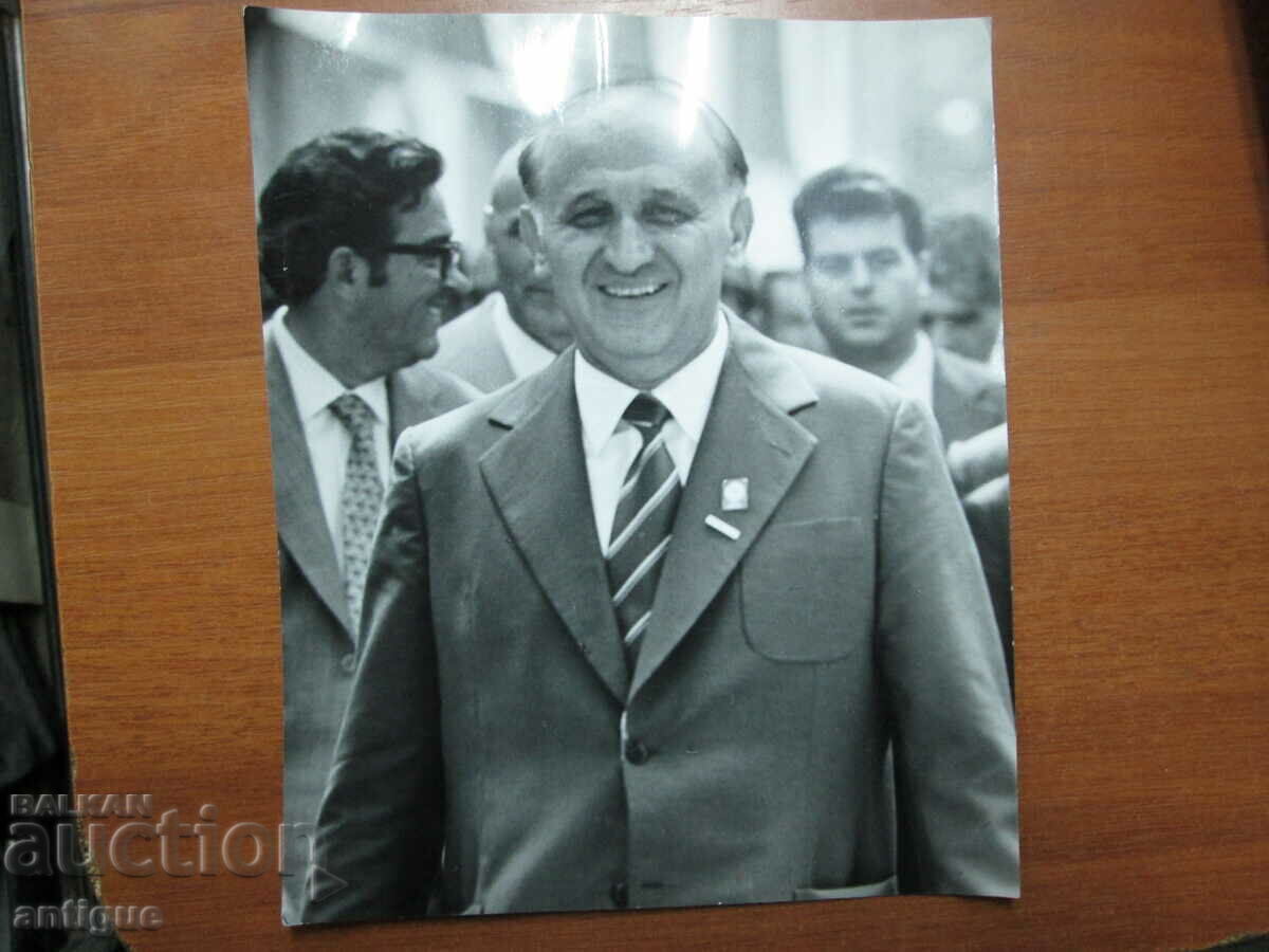 COMRADE TODOR ZHIVKOV with price 30.00 BGN | € 15.34