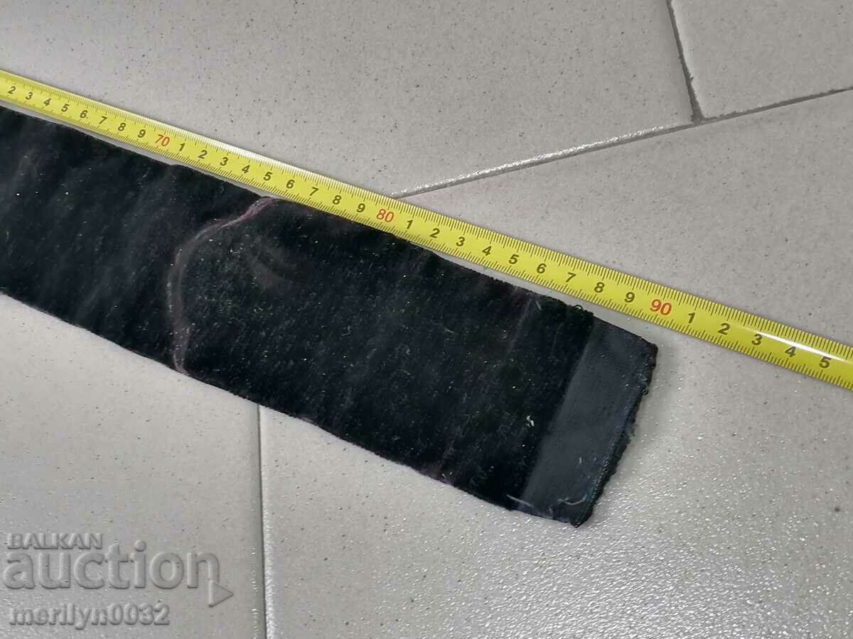 Delivery of Old black velvet belt for pafty costume belt Delivery of Old black velvet belt for pafty costume belt