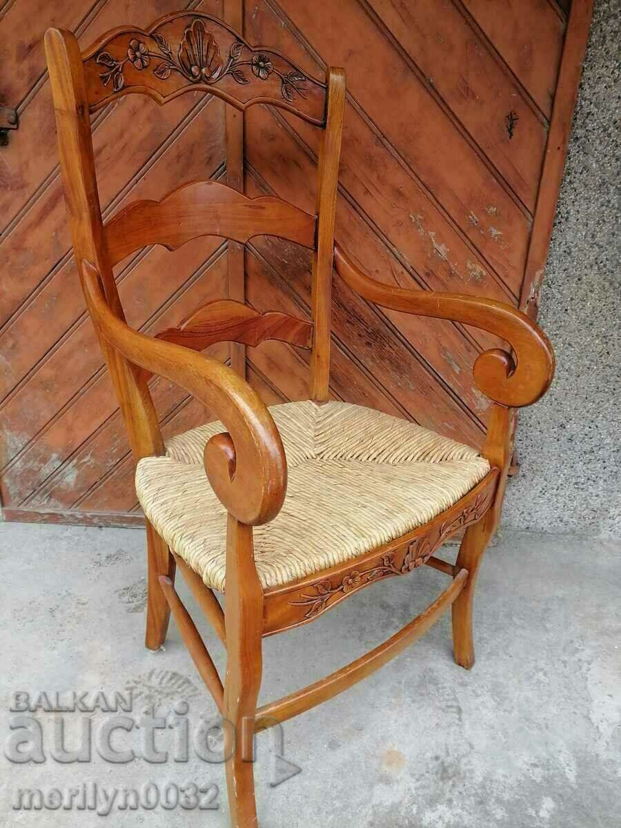 Chair with wood carving old branded chair intellectual comfort - 7 Chair with wood carving old branded chair intellectual comfort - 7