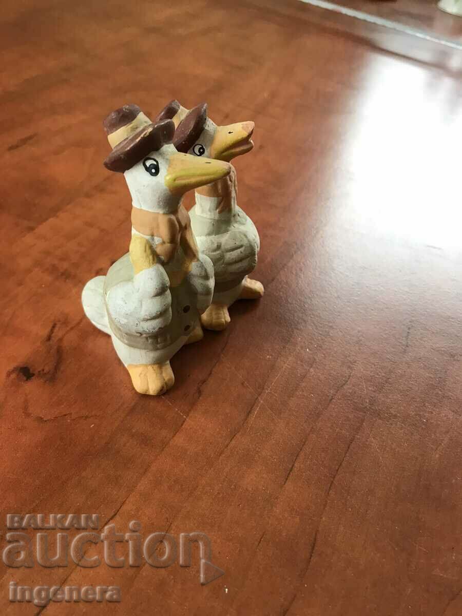 Auction DUCK PATE DUCK CERAMIC PORCELAIN SOUVENIR-2 PCS Auction DUCK PATE DUCK CERAMIC PORCELAIN SOUVENIR-2 PCS